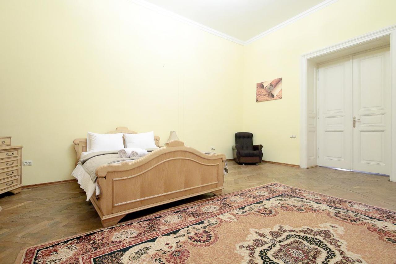 Pro Apartments 12213 Leopoli Esterno foto