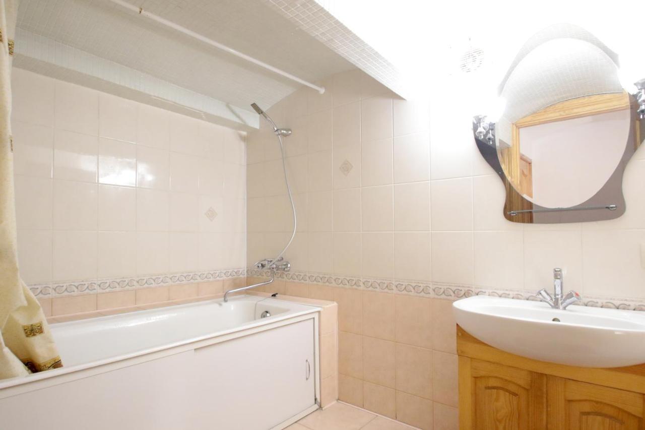 Pro Apartments 12213 Leopoli Esterno foto